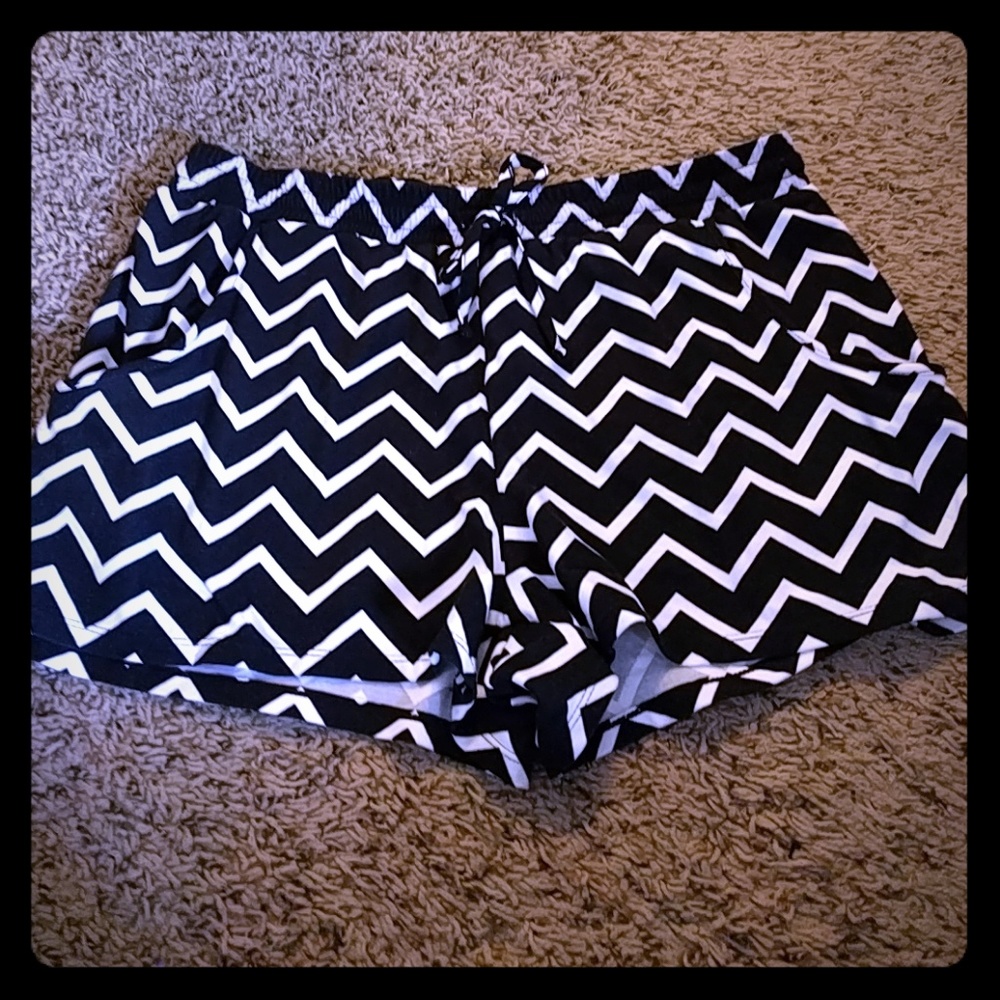 Black and white chevron shorts